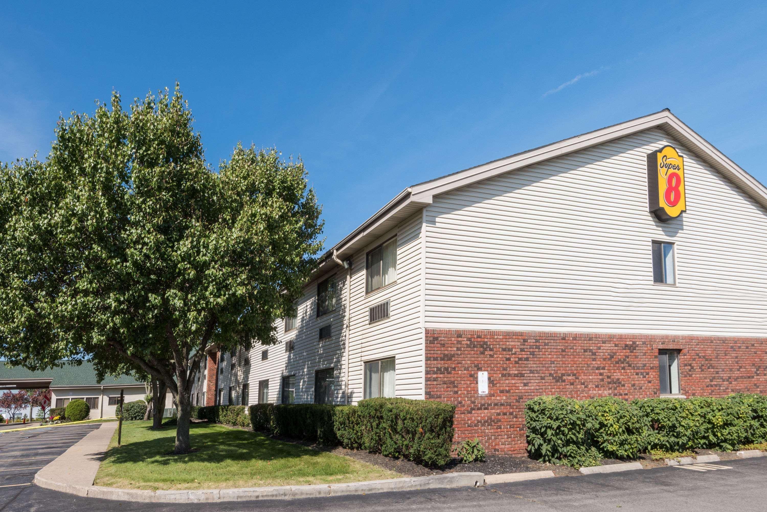 Super 8 By Wyndham Henrietta/Rochester Area Buitenkant foto